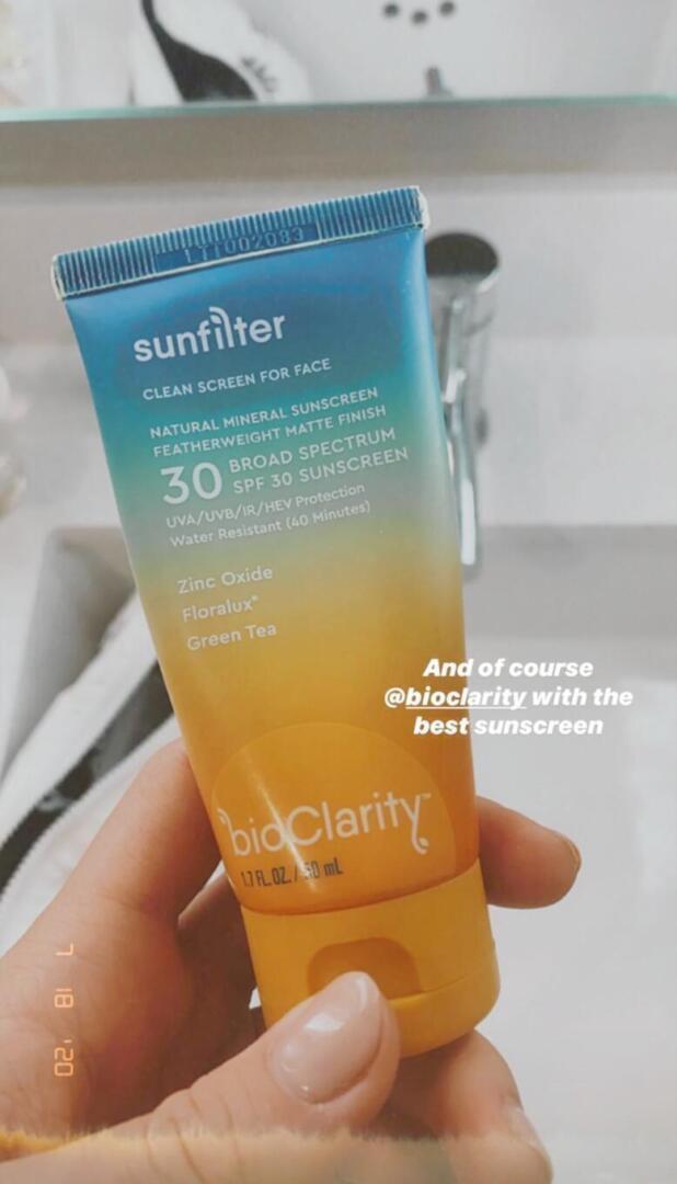 Cassie Randolph - Instagram story | Colorscience style