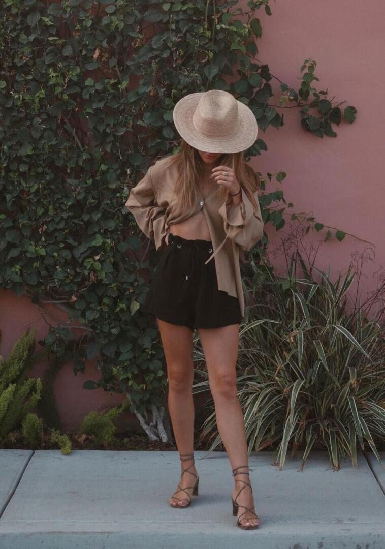 Caelynn Miller-Keyes - Instagram post | heels style