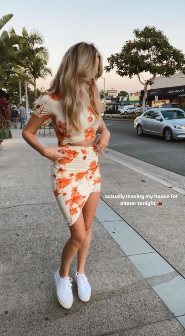 Amanda Stanton - Instagram story | Hilary Duff style