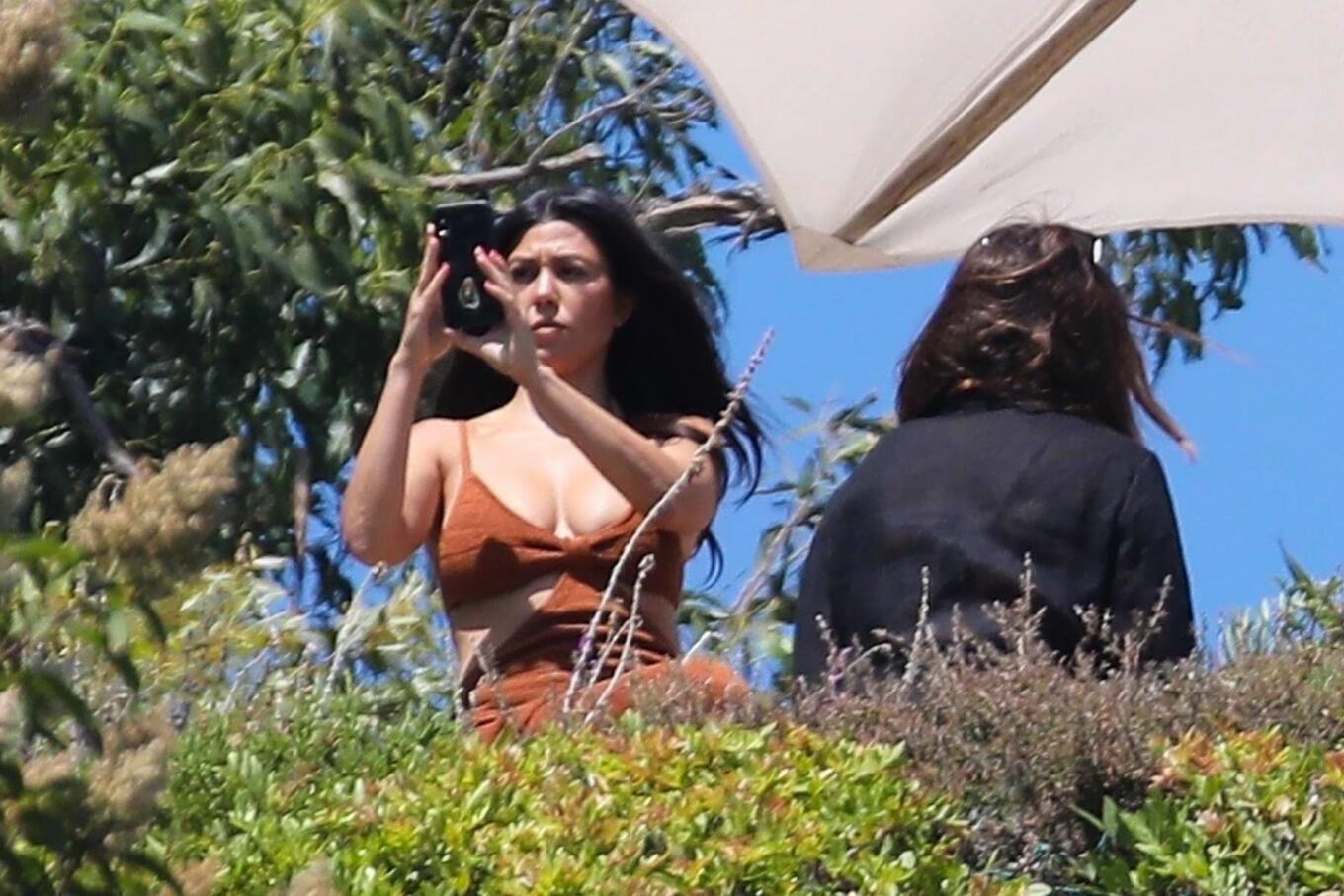 Kourtney Kardashian - Malibu, CA | Kourtney Kardashian style