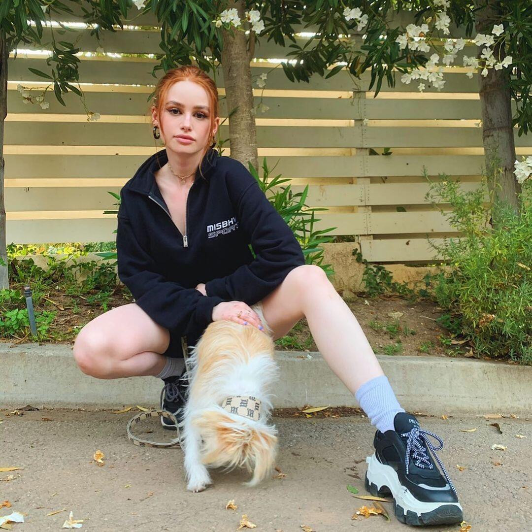 madelainepetsch withdog