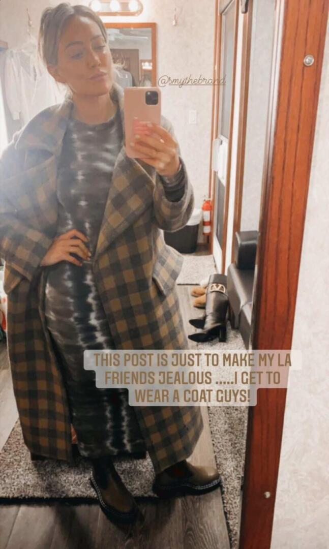 Hilary Duff - Instagram story | Michelle Randolph style