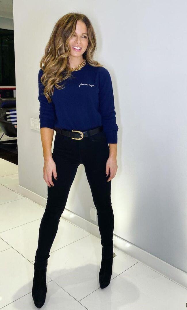 Kate Beckinsale - Instagram post | Christina Hall style