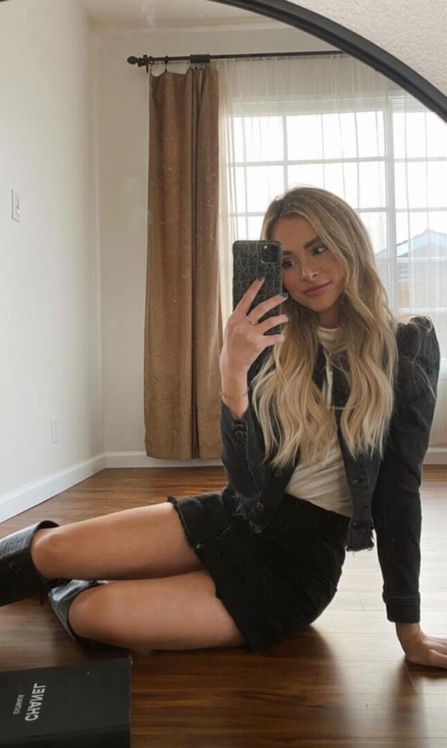 Amanda Stanton - Instagram story | Kylie Jenner style