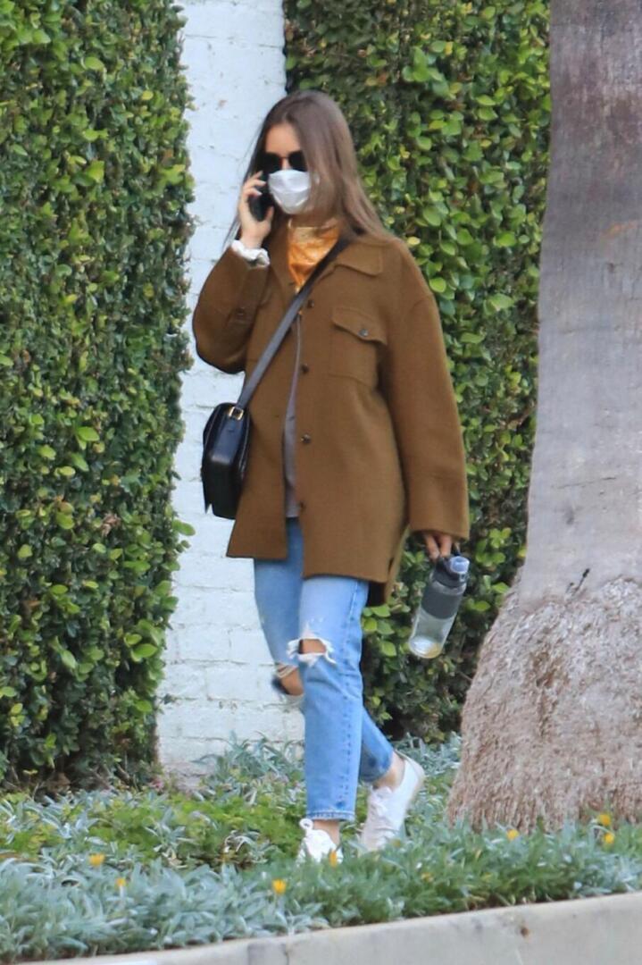 Lily Collins - Beverly Hills, CA | Jennifer Lopez style
