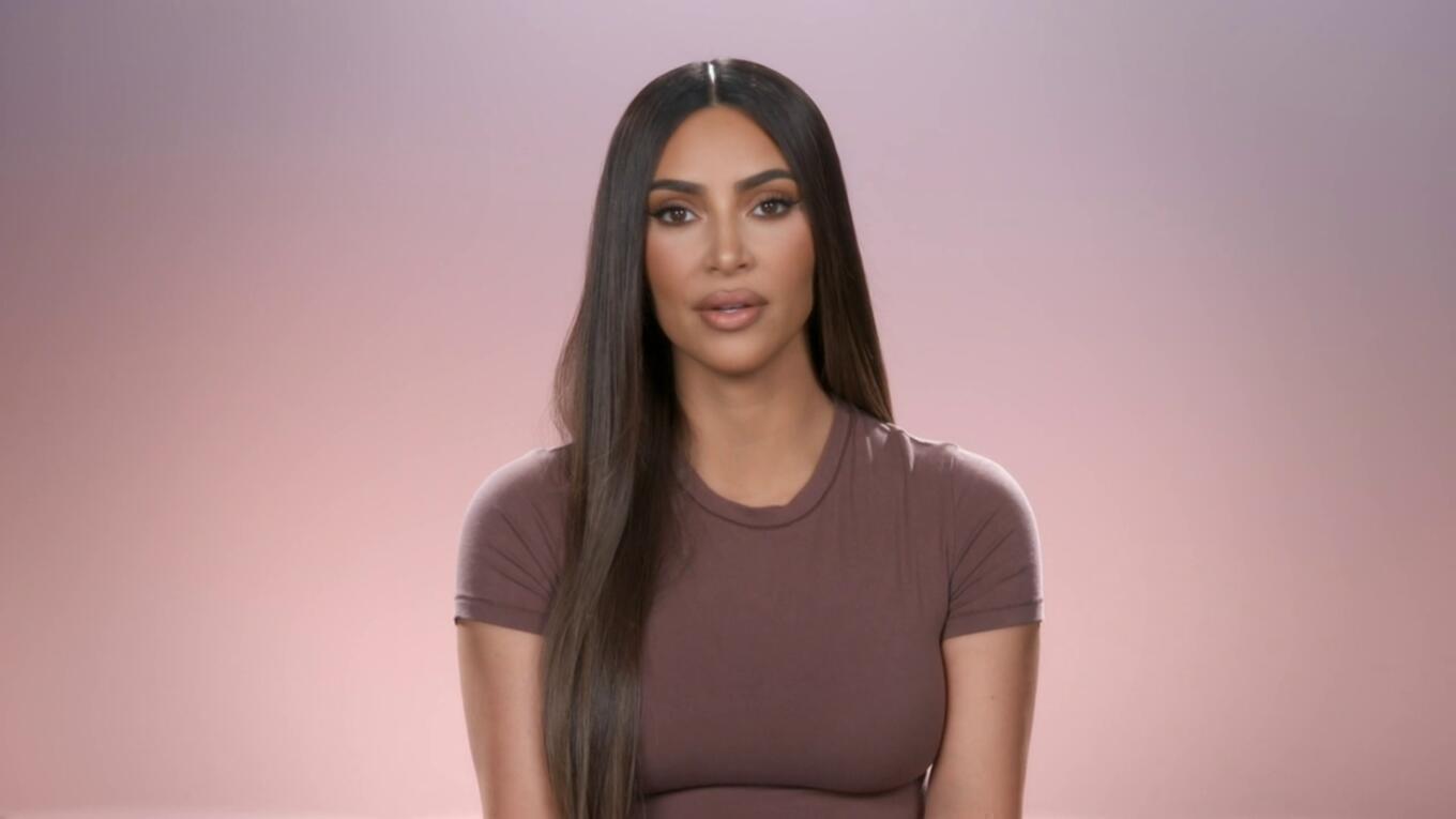 Kim Kardashian - Keeping Up With The Kardashians | Season 20 Episode 2 | Kim Kardashian style