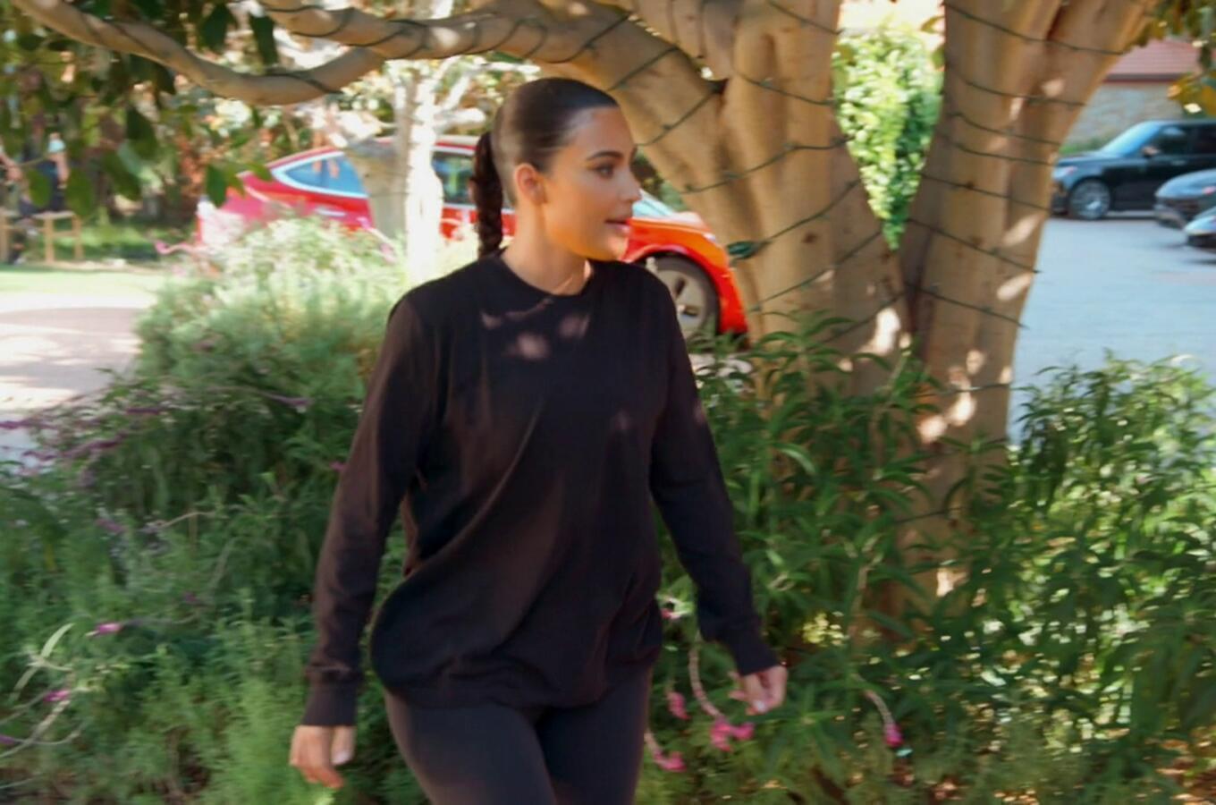 Kim Kardashian - Keeping Up With The Kardashians | Season 20 Episode 3 | Kim Kardashian style