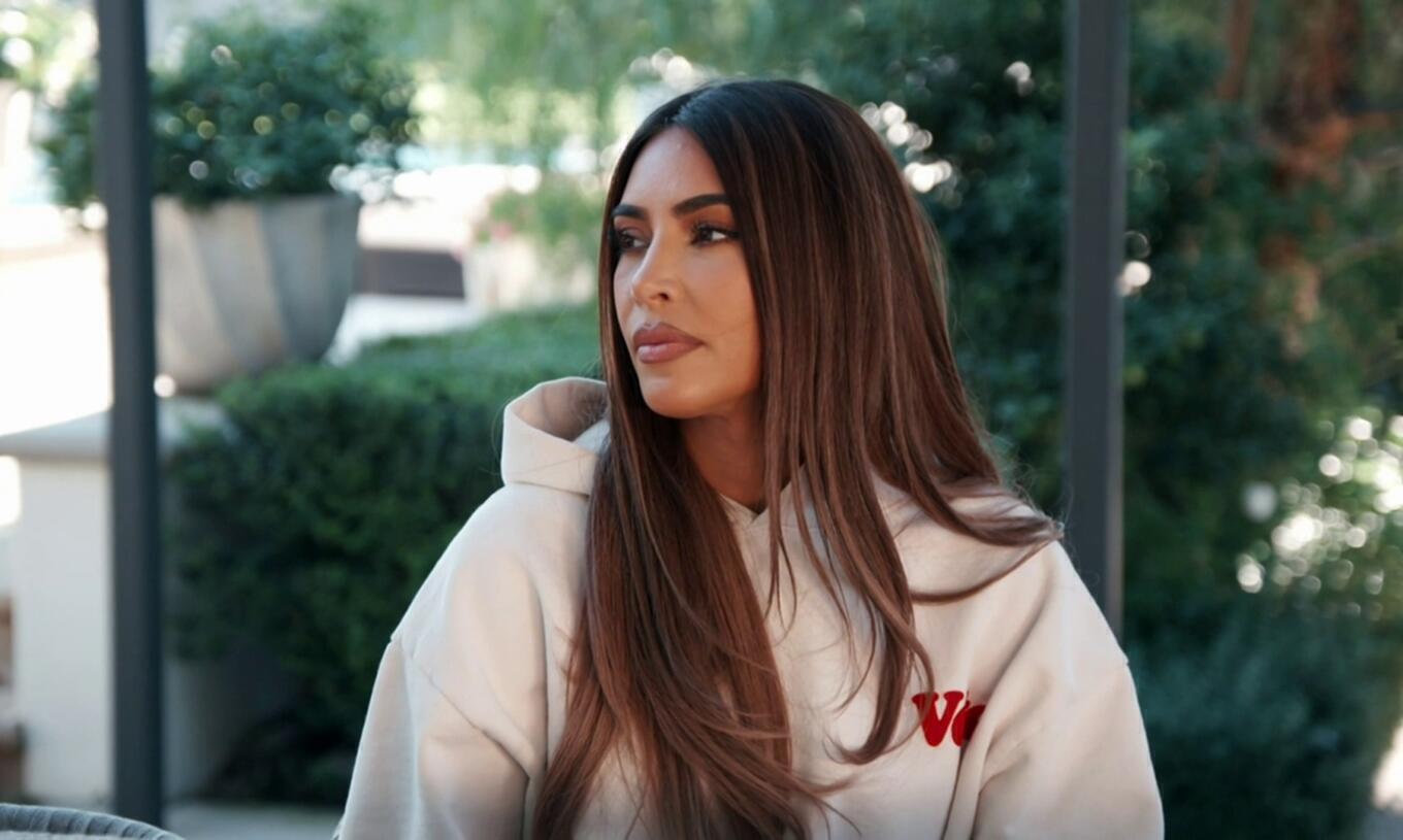 Kim Kardashian - Keeping Up With The Kardashians | Season 20 Episode 5 | Khloe Kardashian style