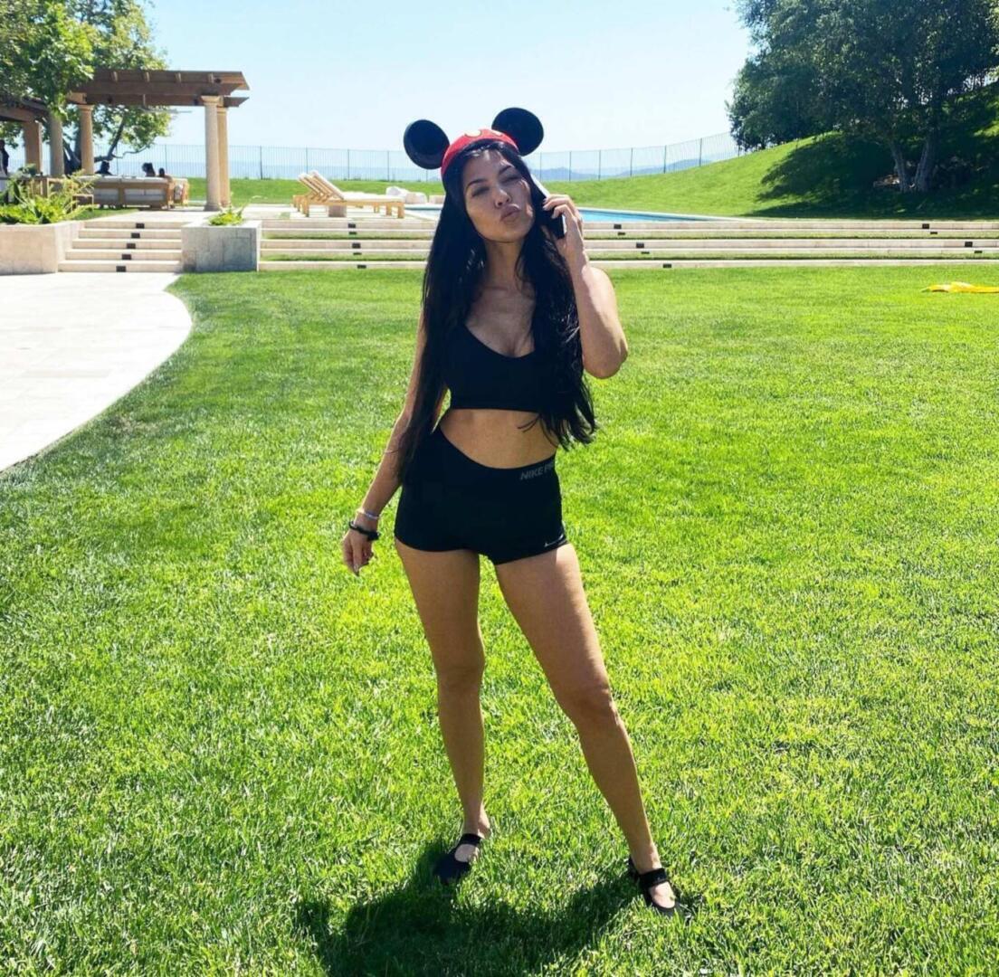 Kourtney Kardashian - Instagram post | Italia Ricci style