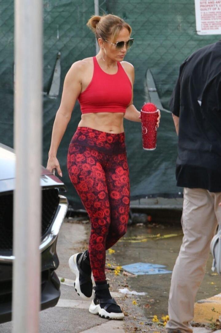 Jennifer Lopez - Miami, FL | Nicky Hilton style