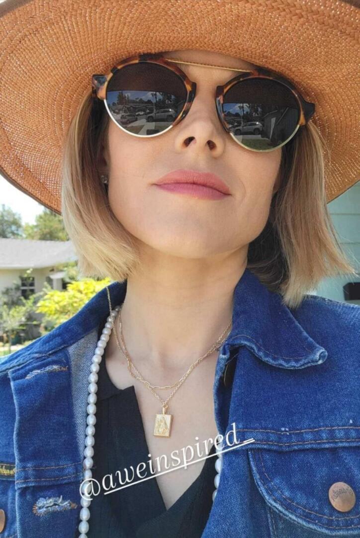 Kristen Bell - Instagram story | Becca Tilley style