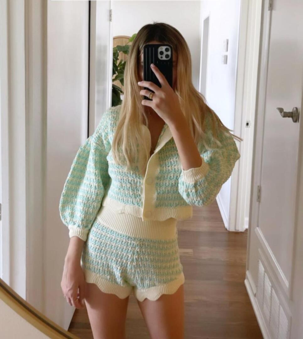 Amanda Stanton - Instagram story | Carissa Culiner style