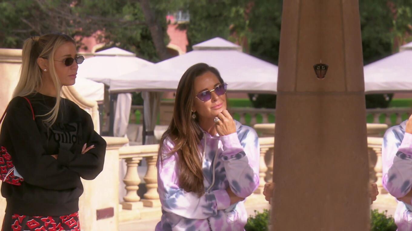 Kyle Richards - The Real Housewives of Beverly Hills | Season 11 Episode 18 | Jana Kramer style