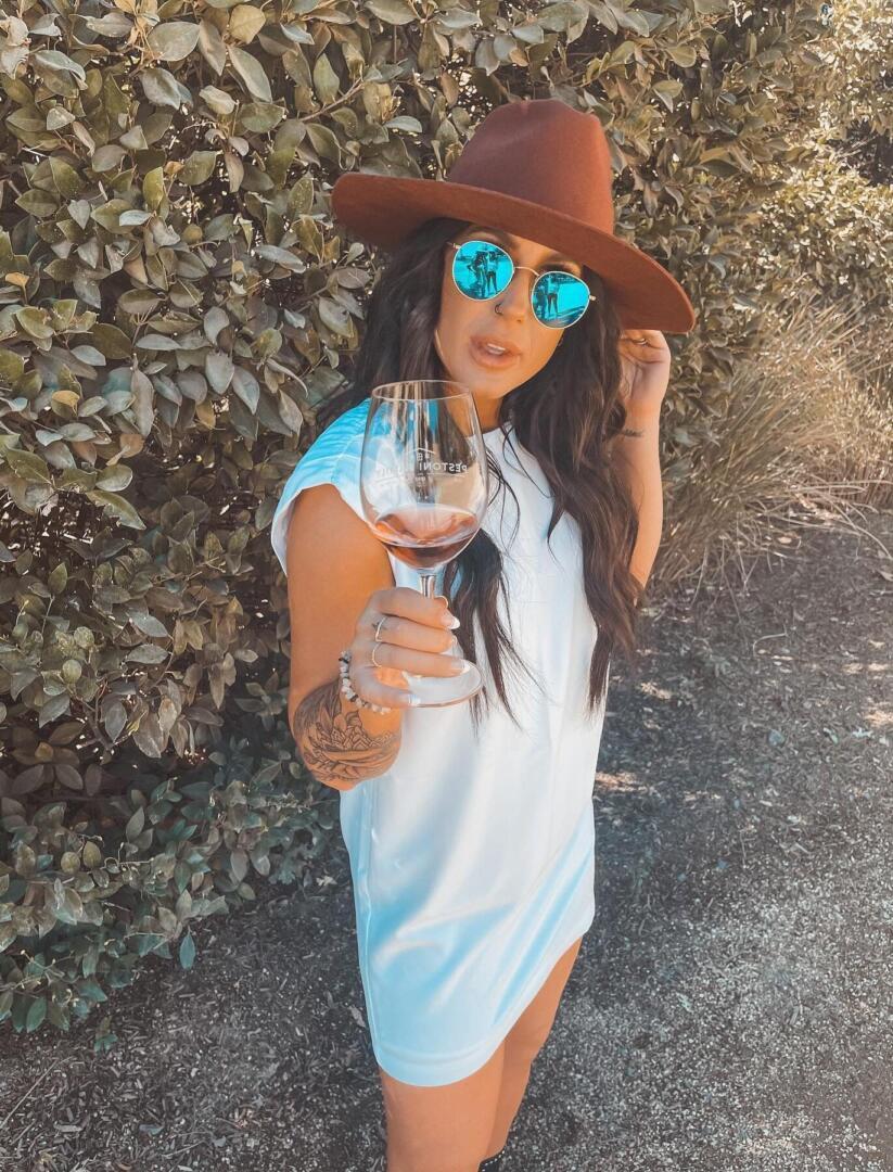 Chelsea DeBoer - Instagram post | Chelsea DeBoer style