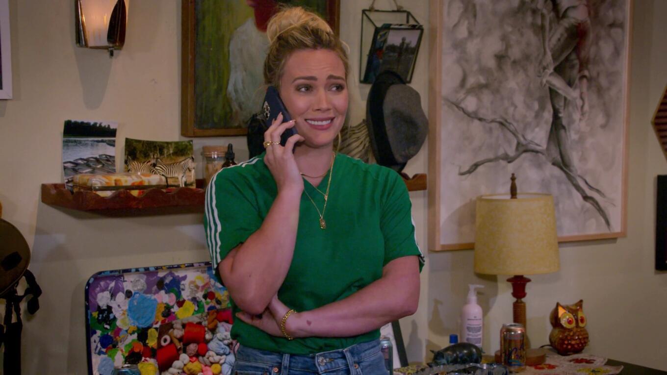 Hilary Duff - How I Met Your Father | Season 1 Episode 3 | Hilary Duff style