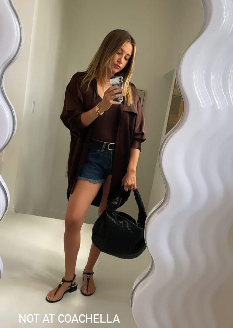 Ashley Tisdale - Instagram story | Lili Reinhart style