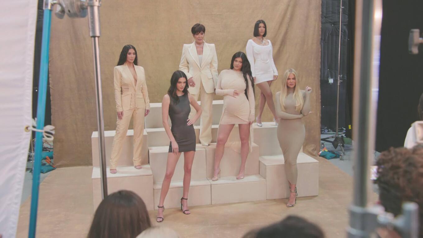 Kim Kardashian - The Kardashians | Season 1 Episode 10 | Kim Kardashian style