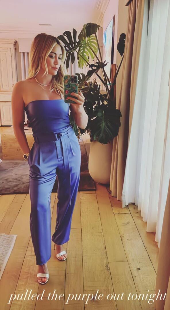 Hilary Duff - Instagram story | Sarah Michelle Gellar style