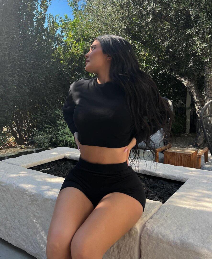 Kylie Jenner - Instagram post | Khloe Kardashian style