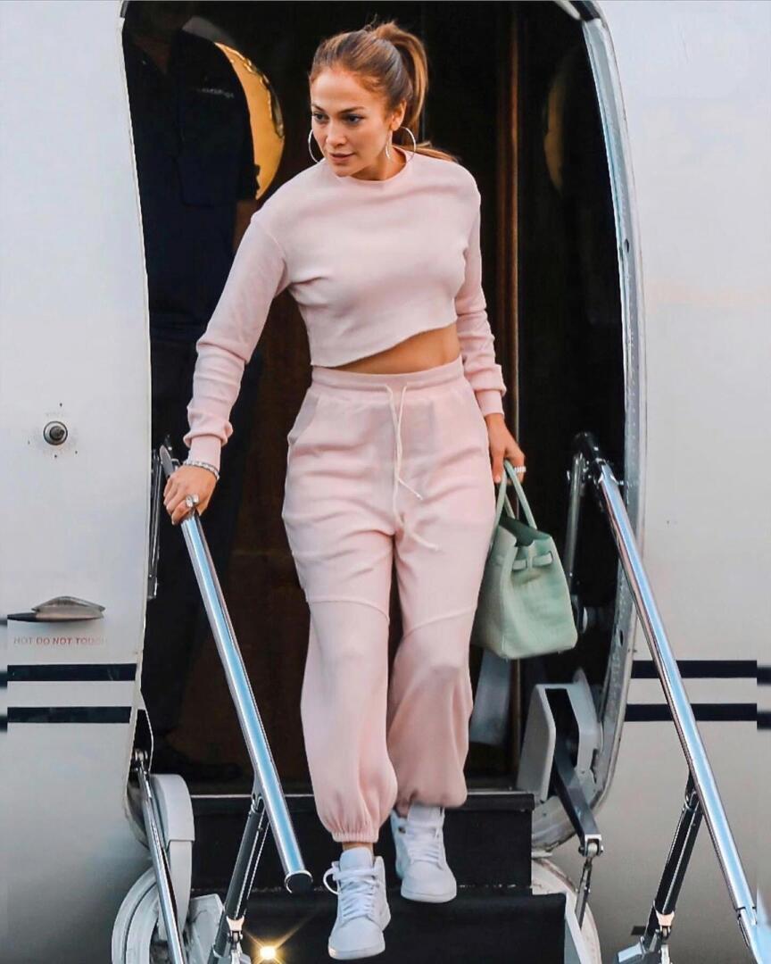 Jennifer Lopez - Los Angeles, CA | Ashley Tisdale style