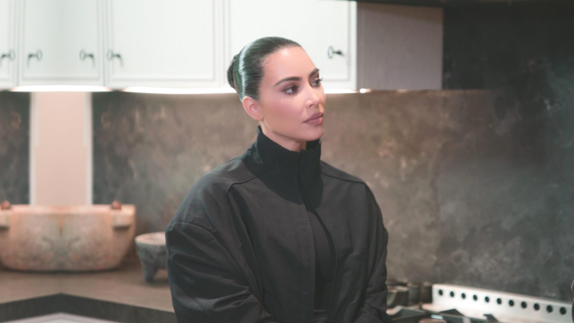 Kim Kardashian – The Kardashians | Season 2 Episode 5 | Kim Kardashian style