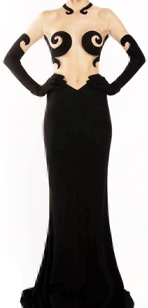 Gown (Black Spiral) | style