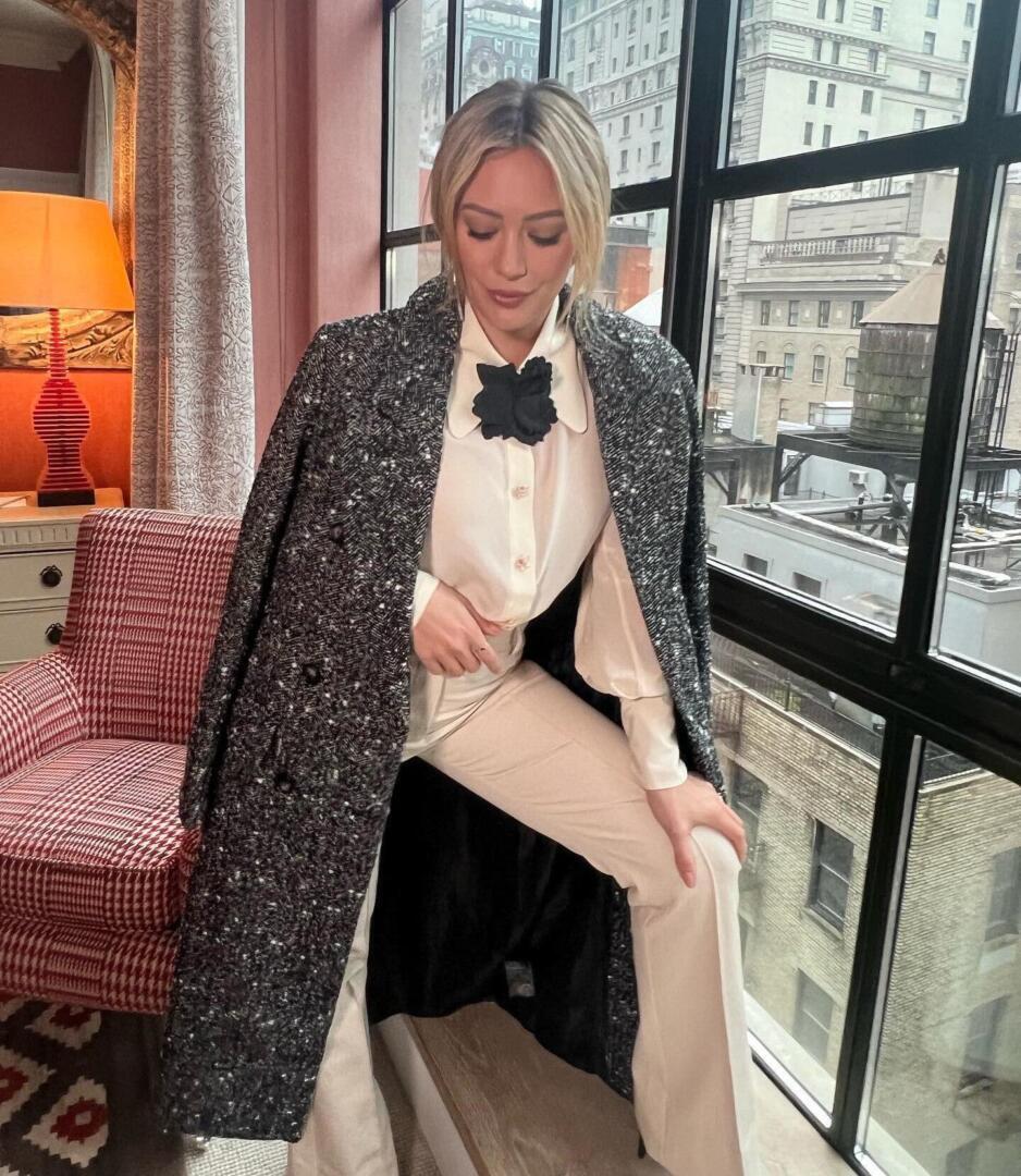 Hilary Duff - Instagram post | Farrah Brittany style