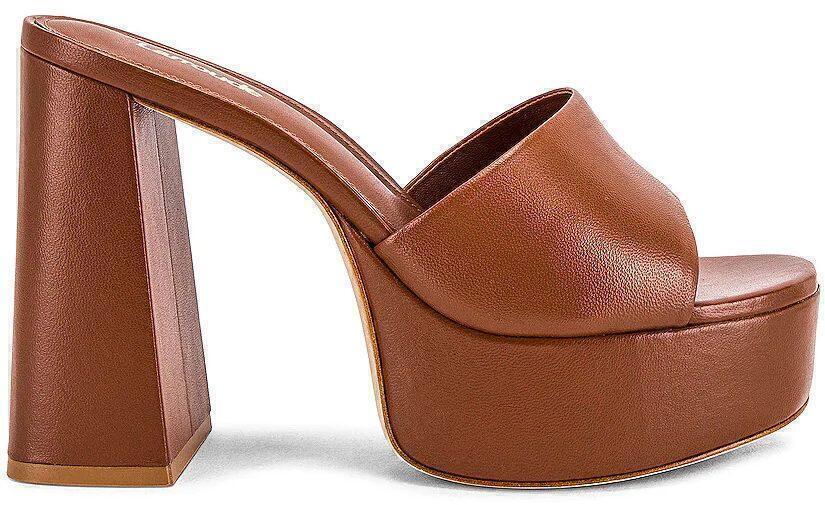 Dolly Mules (Caramel) | style