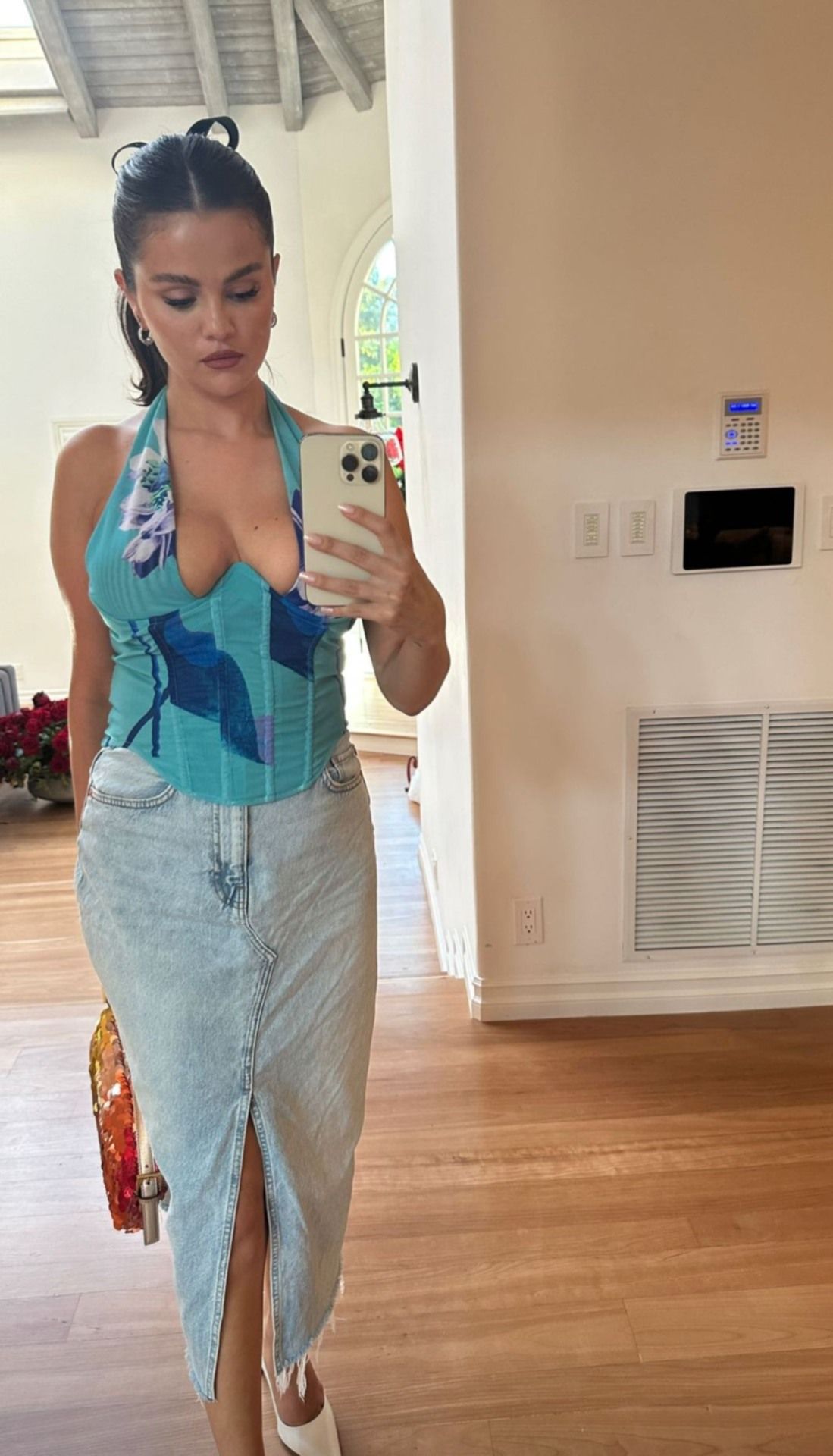 Selena Gomez - Instagram story | Becca Kufrin style