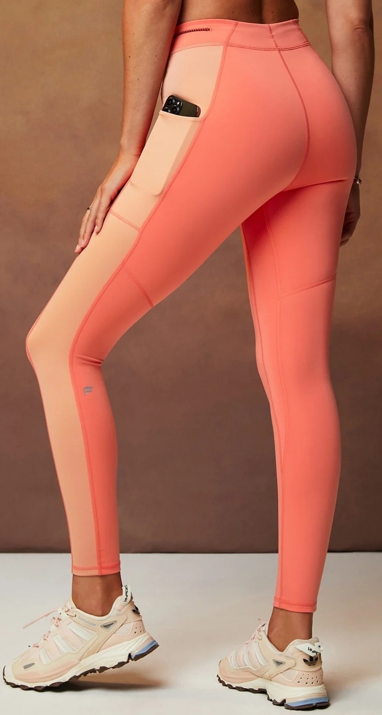 x Khloe Leggings (St. Tropez Coral Faded Coral) | style