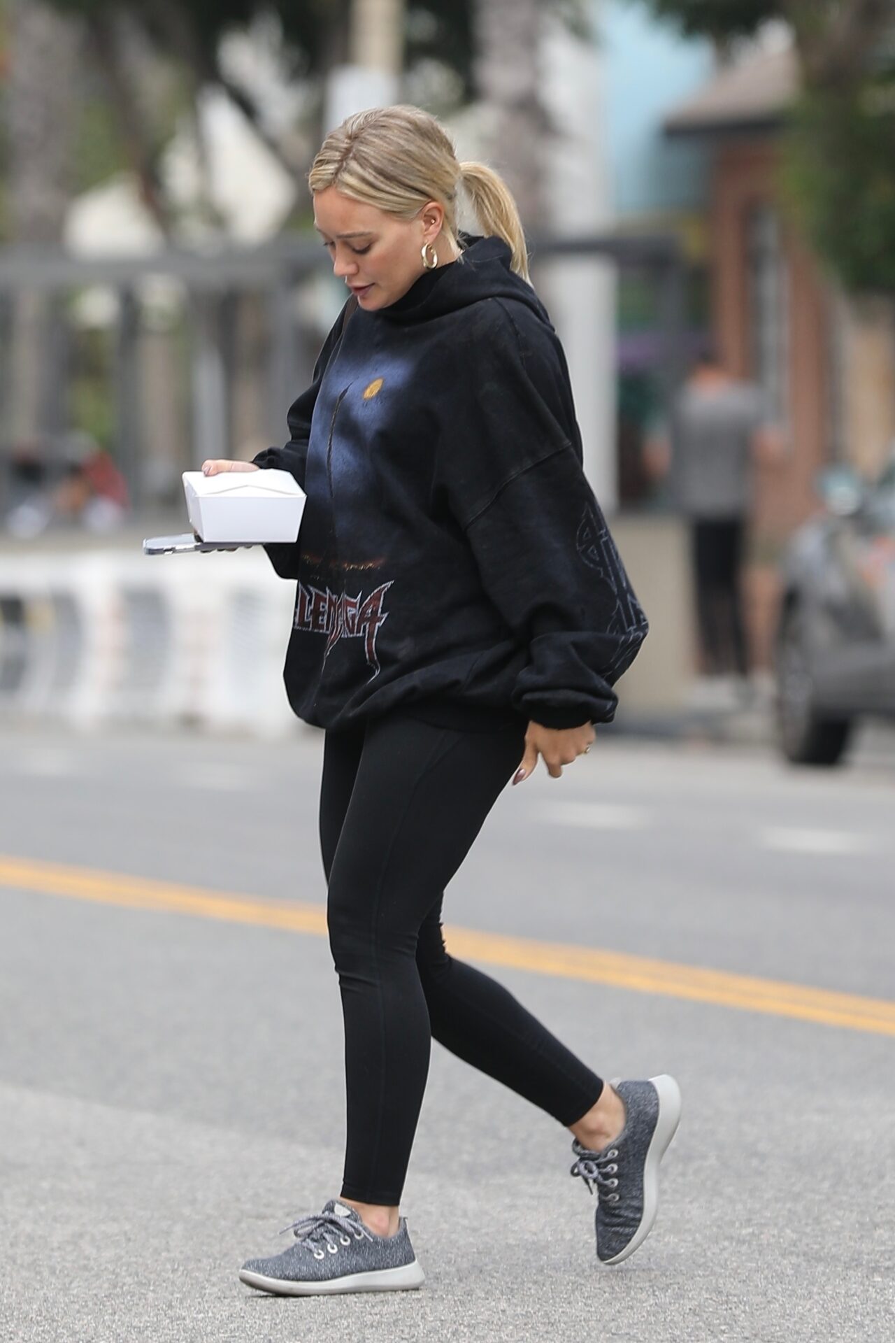 Hilary Duff - Los Angeles, CA | Kayla Ewell style