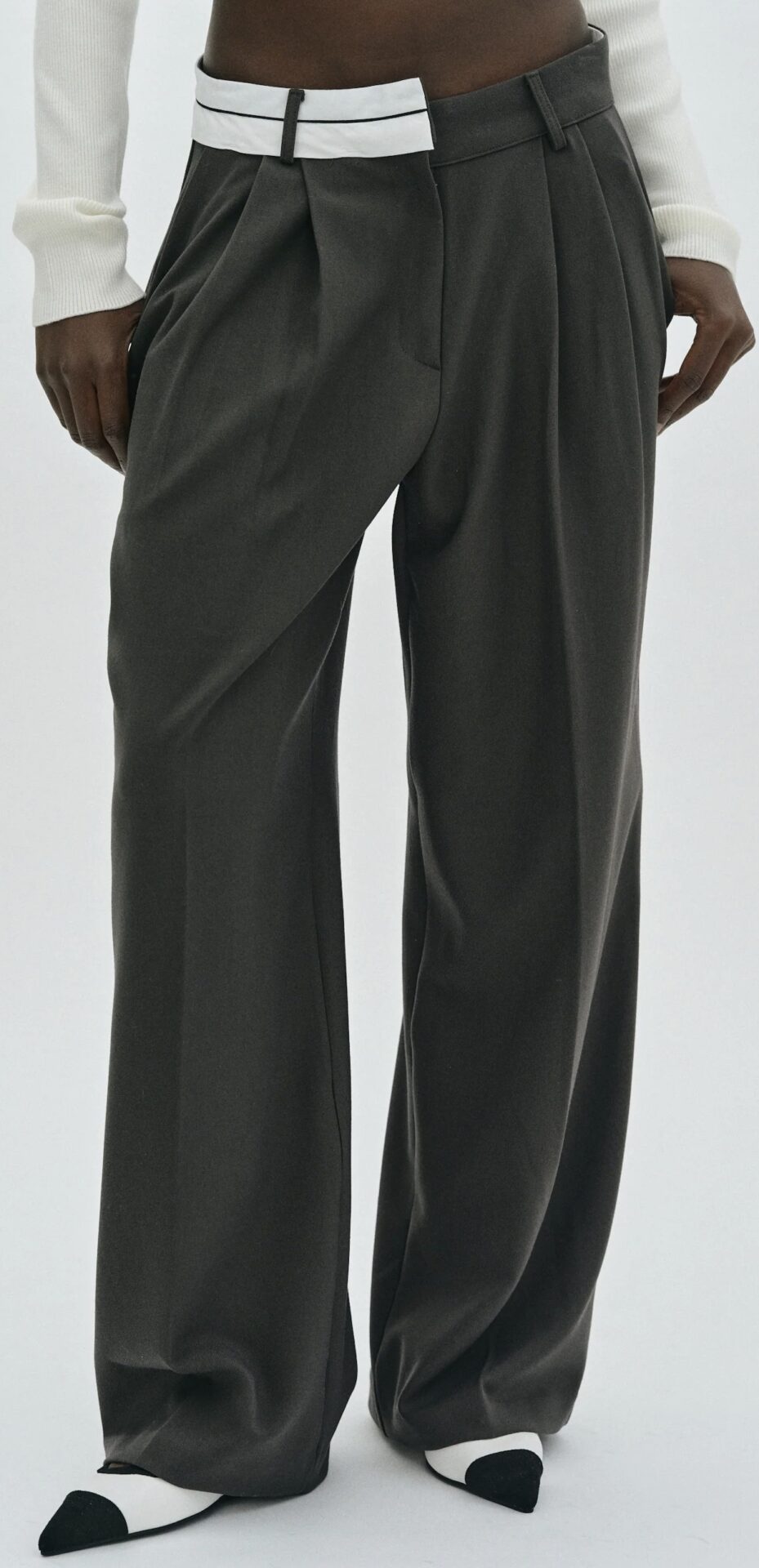 Half Reversed Pants (Khaki) | style