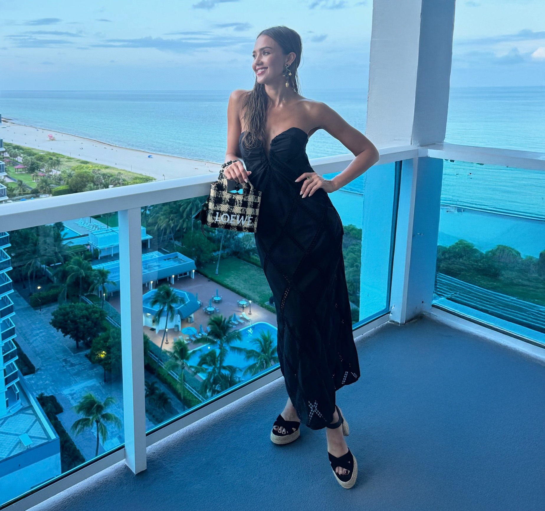 jessicaalba_instagramstory20250810a