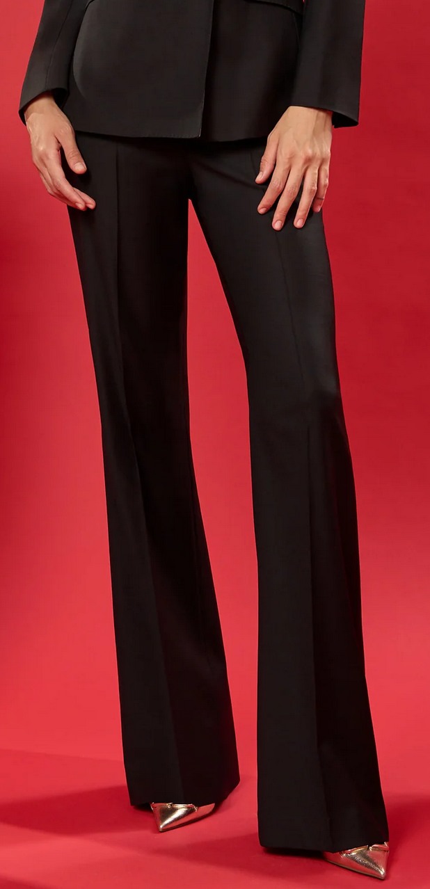 Bre Tiesi - Selling Sunset | Season 9 Episode 5 | Bre Tiesi style