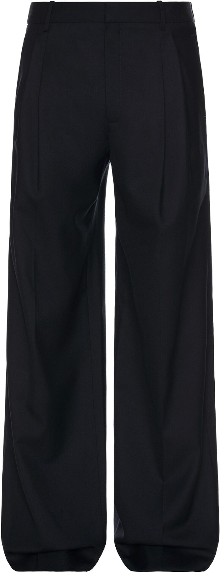 Kourtney Kardashian - The Kardashians | Season 7 Episode 1 | Kourtney Kardashian style