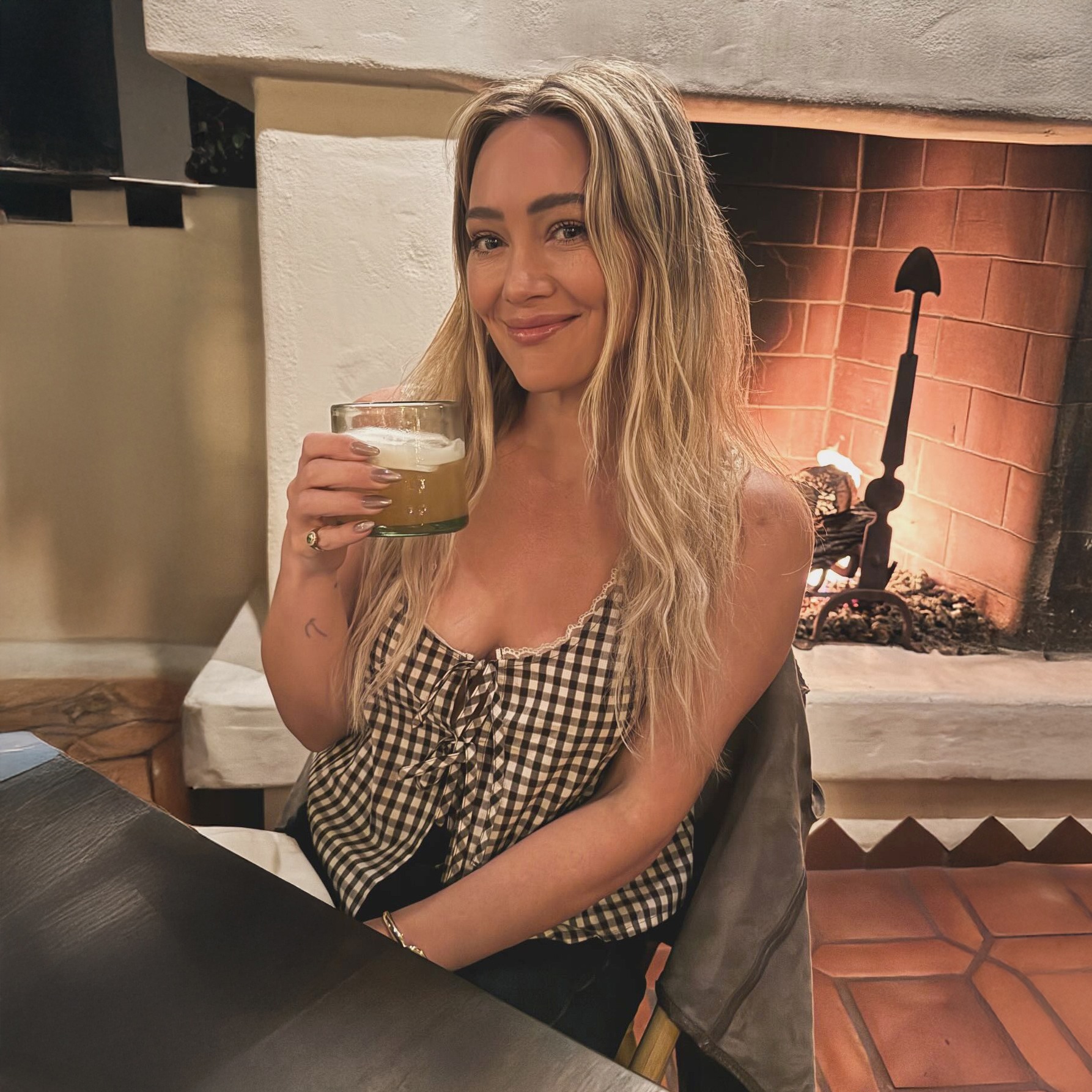 hilaryduff_instagramstory20251124